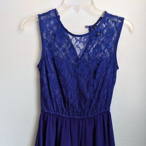 🎉 H&M Size 4 Blue Lace Cover-up Dress (3/$10)